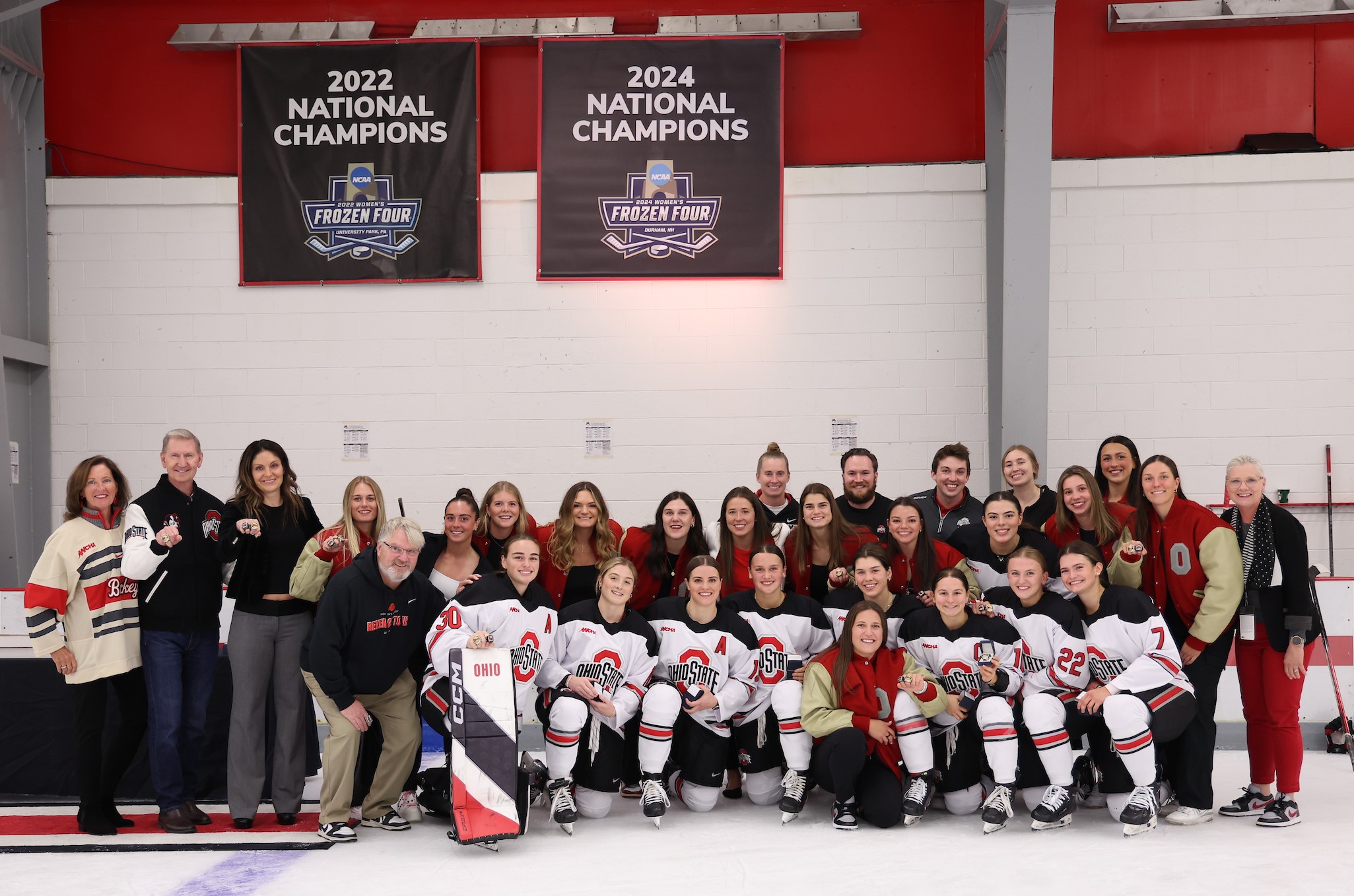 Buckeyes Celebrate Coach Muzerall’s 200th Career Win with Thrilling Victory Over Minnesota