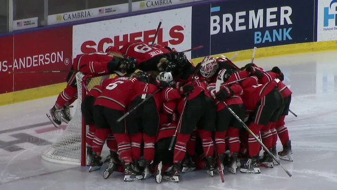 Ohio State Women’s Hockey Splits Series with Minnesota State